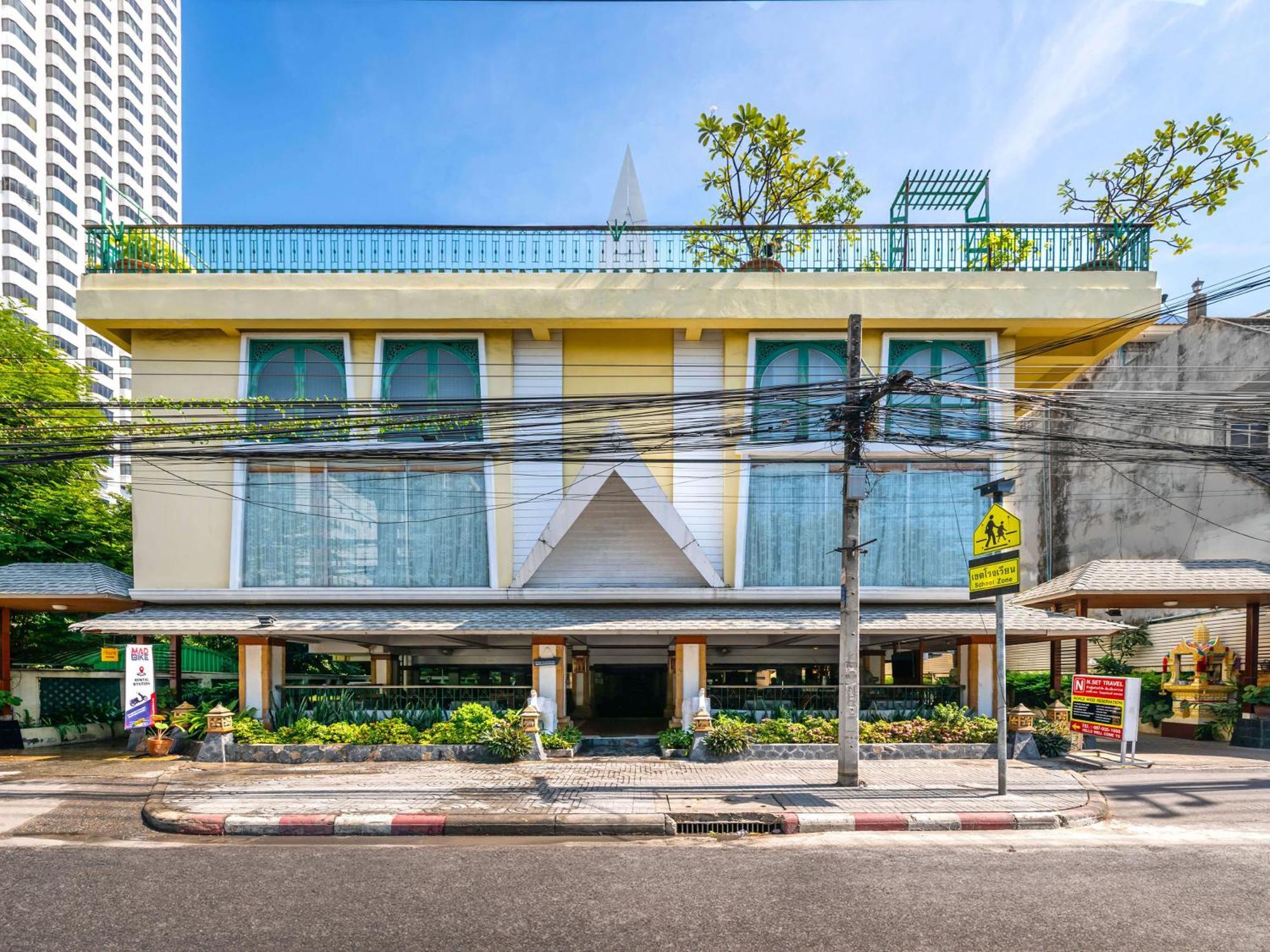 Royal Ivory Sukhumvit Nana Hotel Bangkok Kültér fotó