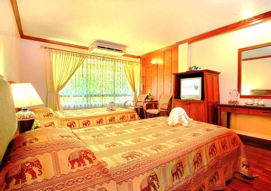 Royal Ivory Sukhumvit Nana Hotel Bangkok Kültér fotó